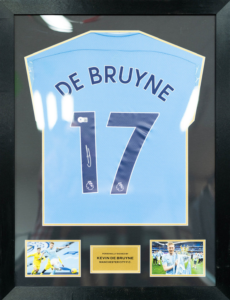 Darwin N&uacute;&ntilde;ez Liverpool 2022 Community Shield Signed Photo Framed