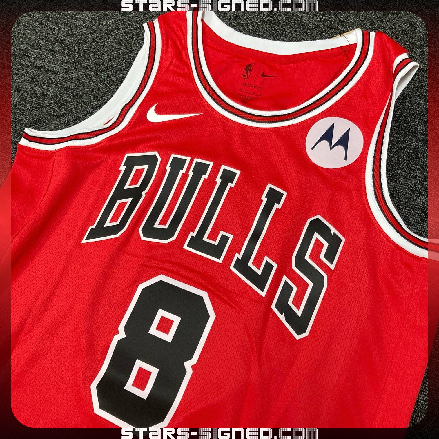 Zach LaVine Chicago Bulls Nike Icon Edition Swingman Jersey (Back Signed)